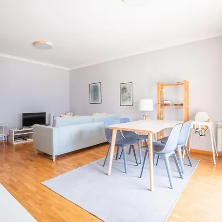 Apartman Oceanside - Ecohost - 4 Pessoas A 300m Da E Do Metro Do Porto